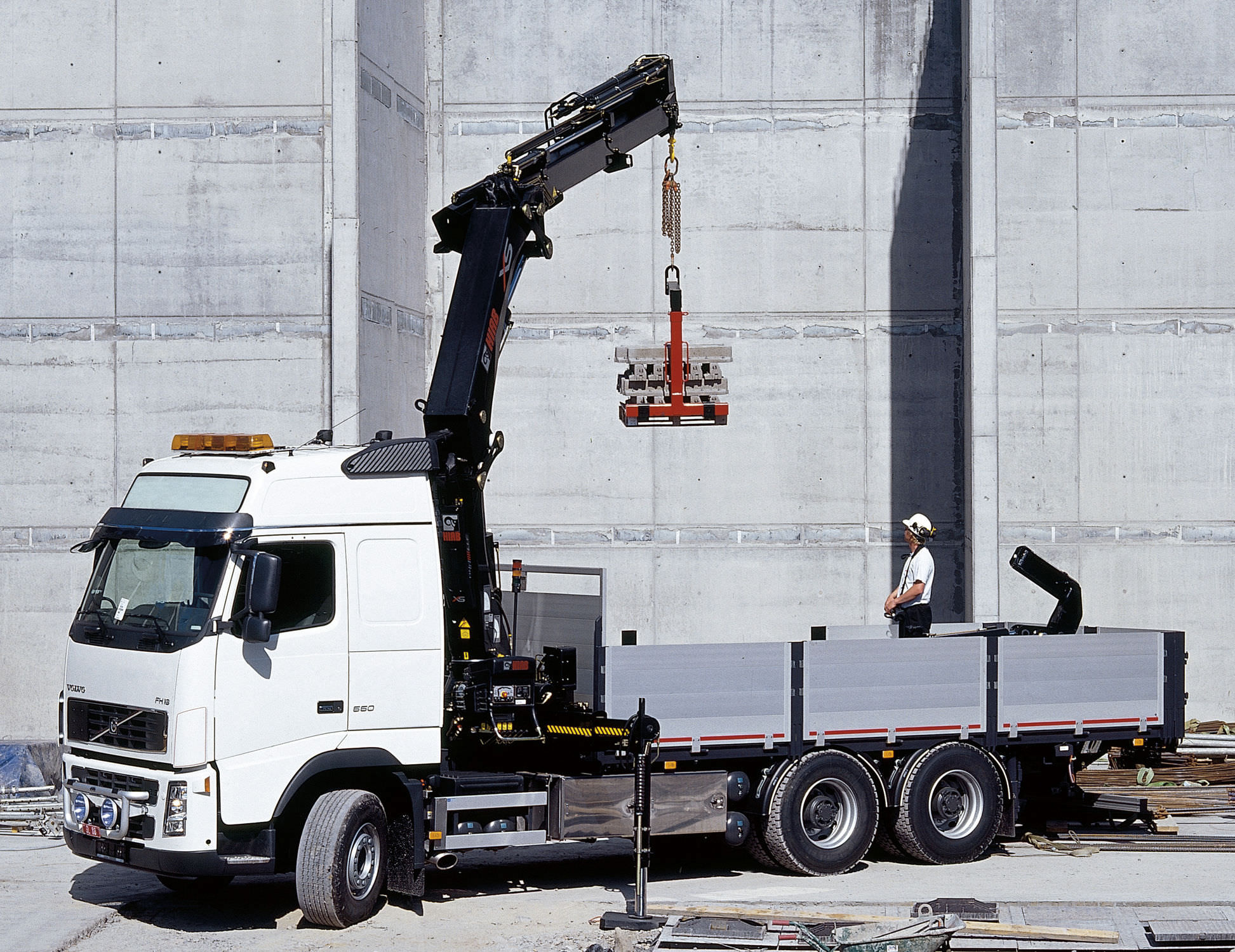 grua pluma articulada hidraulica montada sobre camion carga 17585 5995253